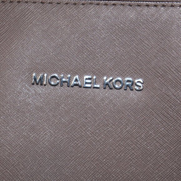 Micheal Kors Jet Set East West Tote Cinder Grey - Picture 7 of 13